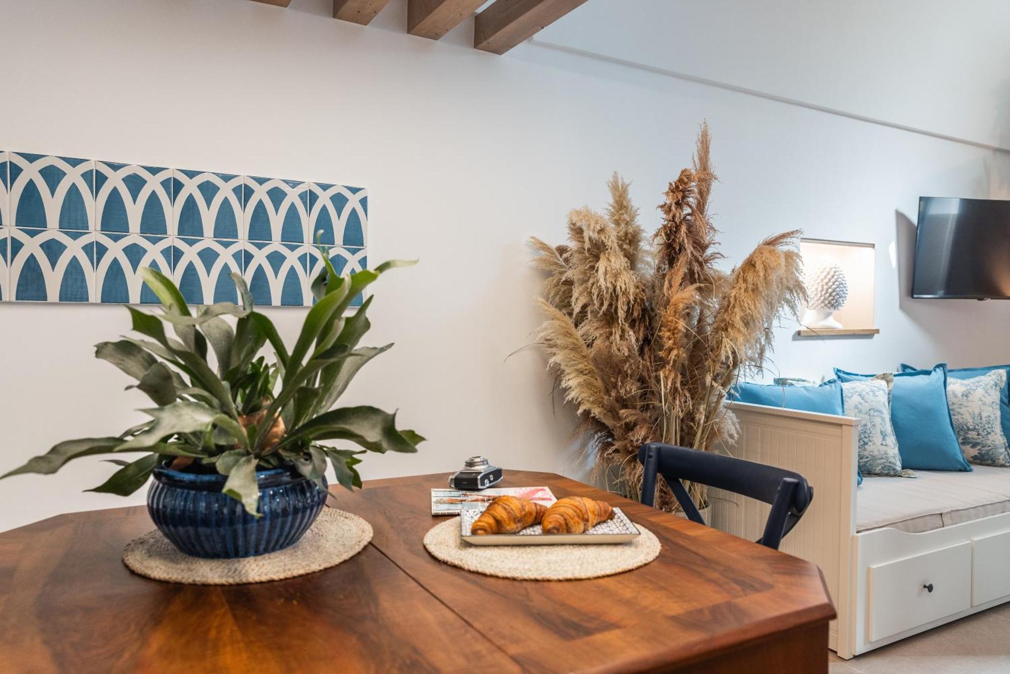 Loft Regina Minor Apartment โมโนโปลี ภายนอก รูปภาพ